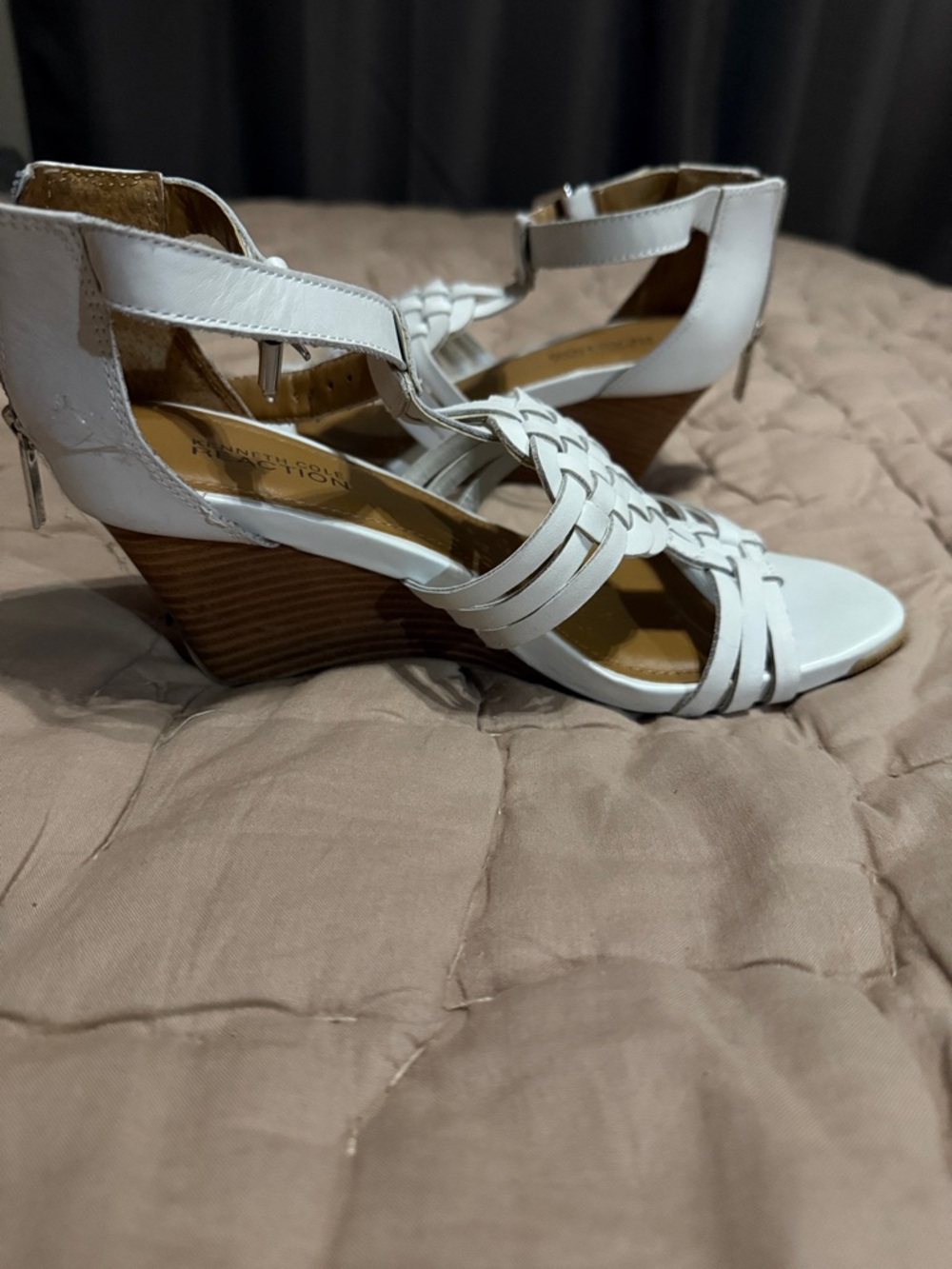 Kenneth Cole Reaction White Woven Ankle-Strap Wedge Sandals with Wood-Tone Heel
